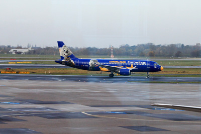 November 2021 | D-ABDQ | Airbus A320-214 | Eurowings (Europa-Park-Lackierung) | Flughafen Düsseldorf (EDDL)