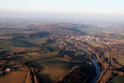 November 2018 | Mündung der Chemnitz in die Zwickauer Mulde mit Wechselburg und dem Rochlitzer Berg