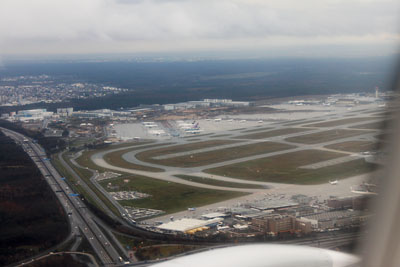 November 2017 | Flughafen Frankfurt (EDDF) östlicher Teil mit Baustelle des neuen Terminal 3 im Hintergrund