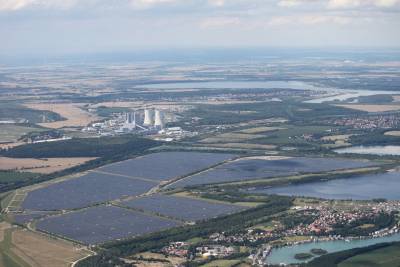 Juli 2024 | Energiepark Witznitz zwischen dem Kraftwerk Lippendorf und dem Hainer See